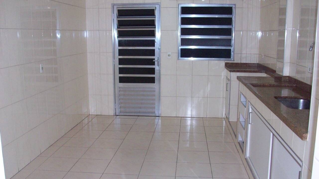 Casa, 2 quartos, 110 m² - Foto 1