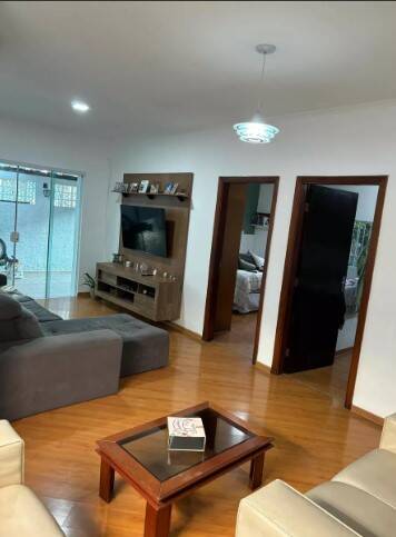 Casa, 3 quartos, 211 m² - Foto 2