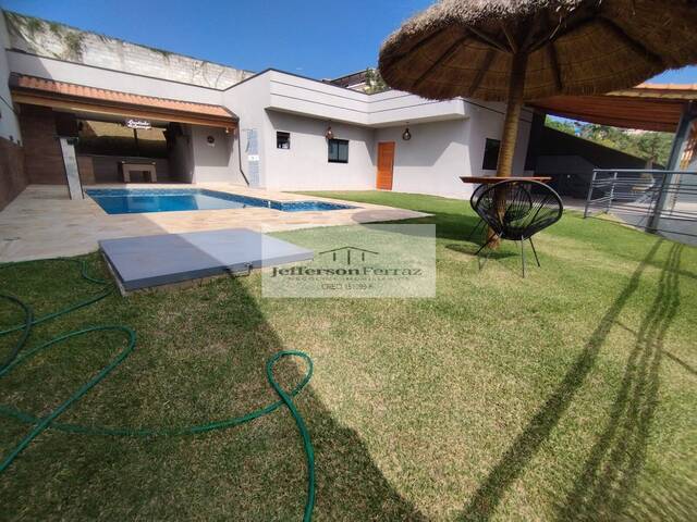 Casa para Venda em Santana de Parnaíba - 5
