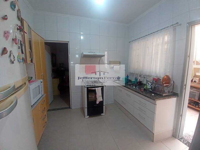 Casa, 2 quartos, 165 m² - Foto 3