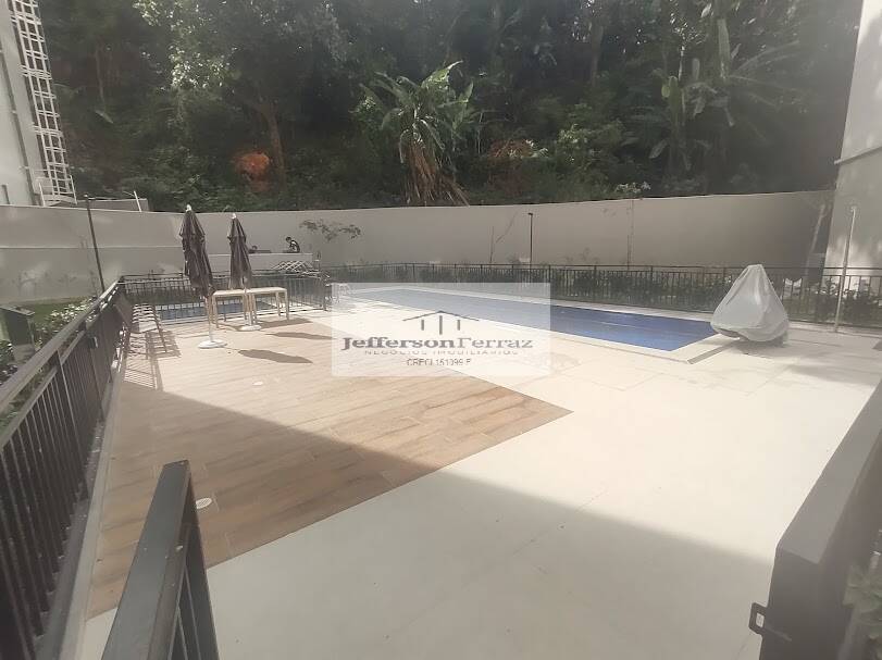 Apartamento à venda com 2 quartos, 39m² - Foto 14