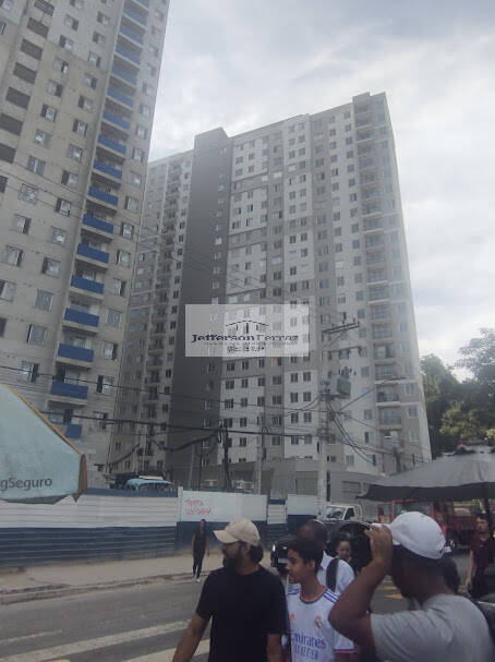 Apartamento à venda com 2 quartos, 39m² - Foto 27