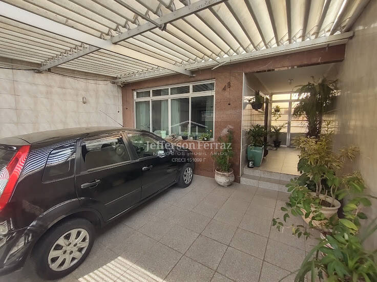 Casa, 4 quartos, 194 m² - Foto 1